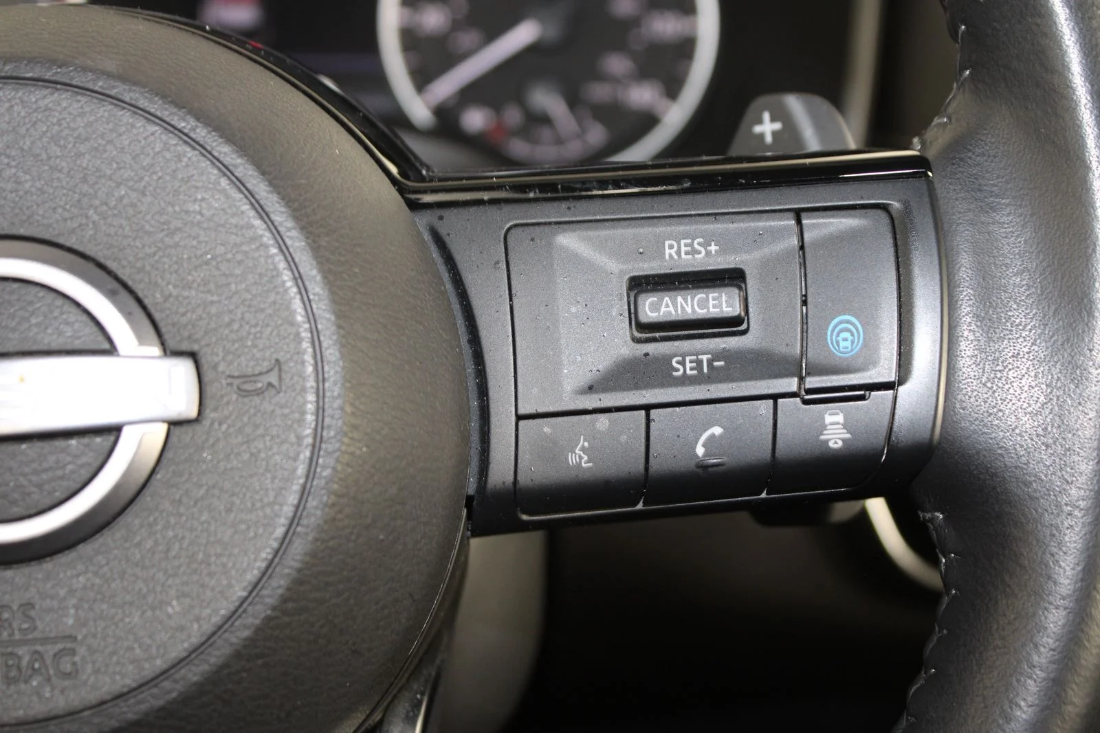 Used 2023 Gray Nissan SL image 24