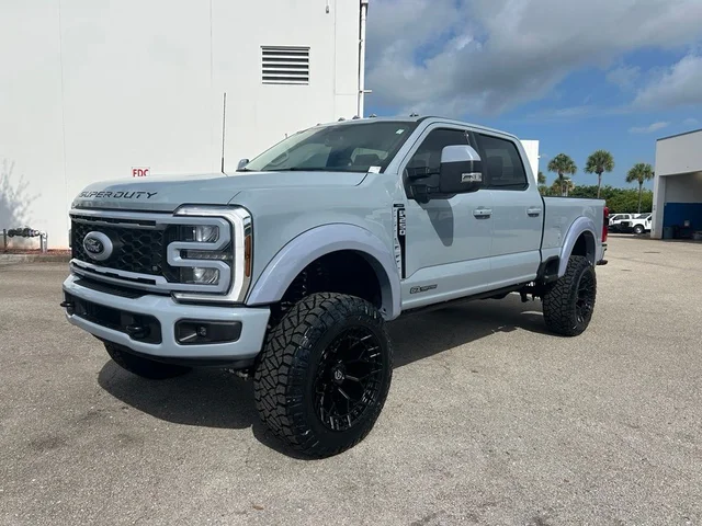 2026 Ford F-250SD Lariat California Custom