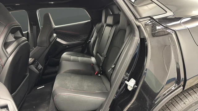 New 2026 Diamond Black Crystal Pearlcoat Dodge R/T image 24