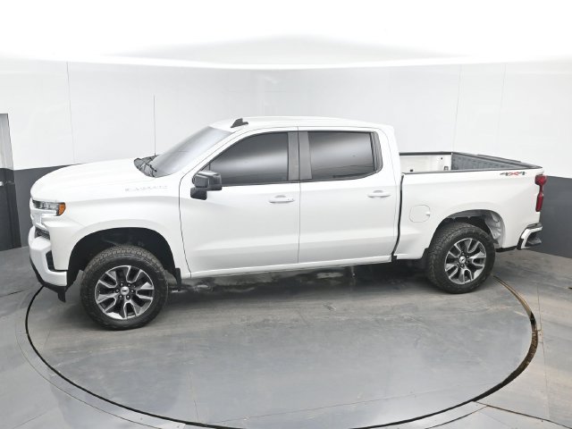 Used 2021 Beige Chevrolet RST image 33