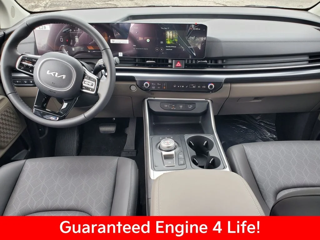 2026 Kia Carnival LXS - Photo 26