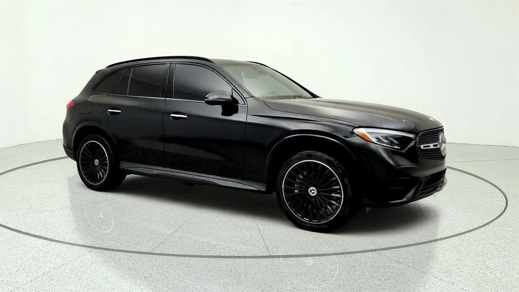 Used 2023 Black Mercedes-Benz GLC 300 4MATIC SUV w/ AMG® Line & Exclusive Trim Pkg image 3