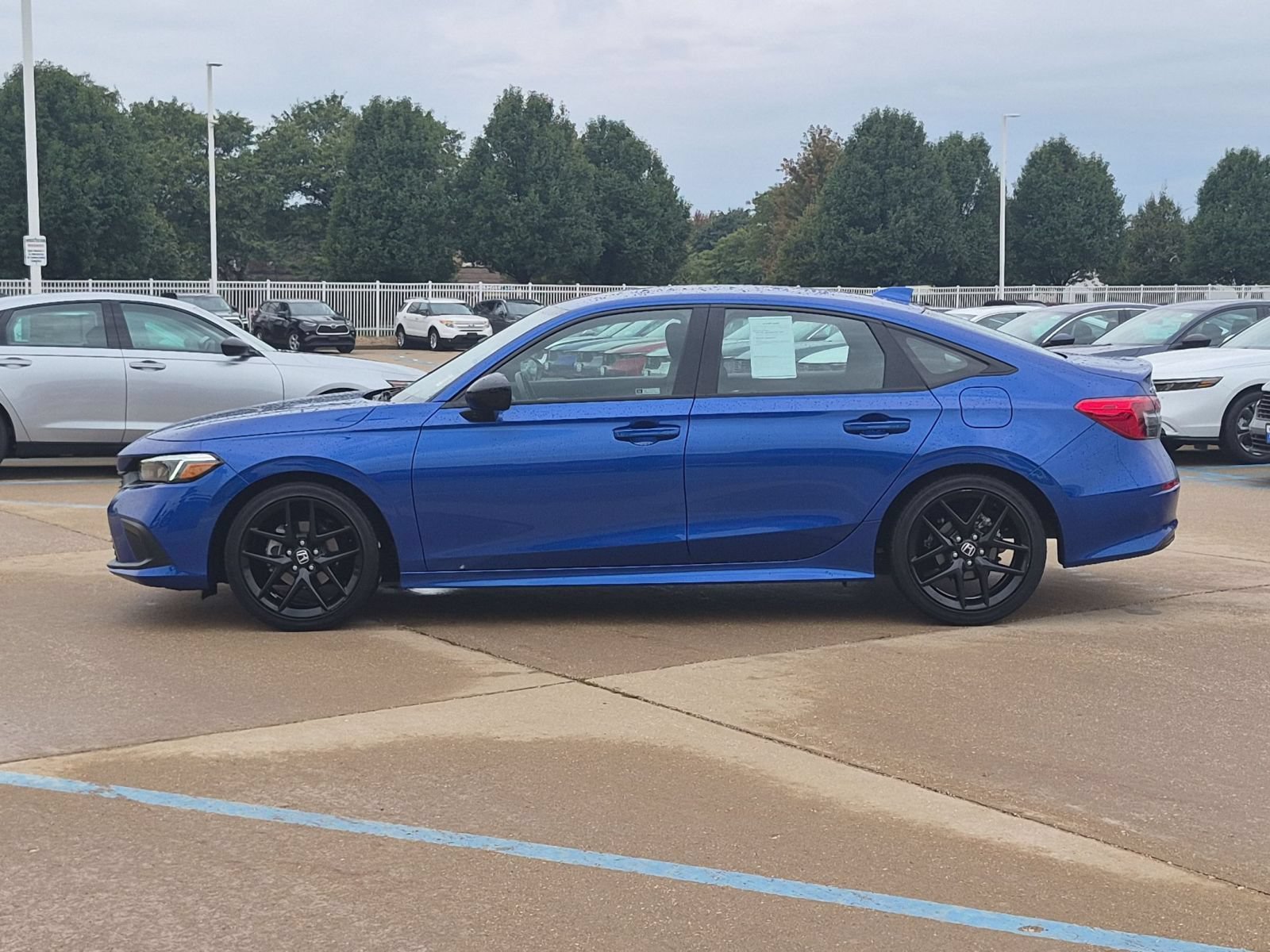2024 Honda Civic Sport - Photo 10