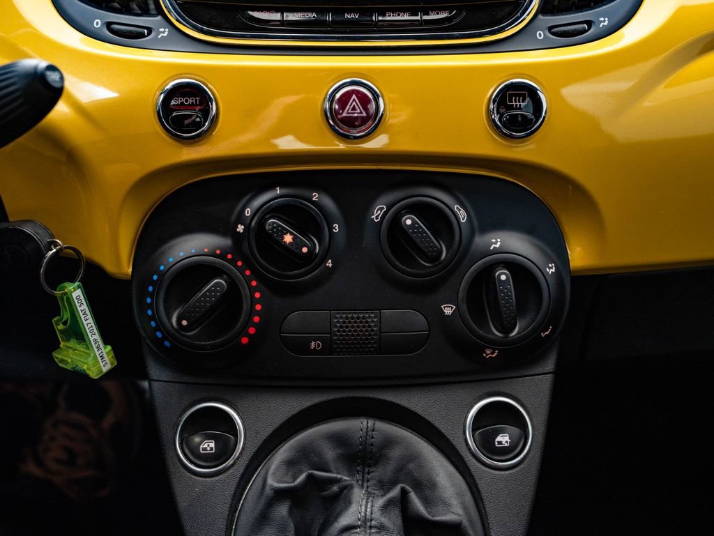 Used 2017 Giallo Moderna Perla (Pearl Yellow Tri-Coat) FIAT Abarth image 33