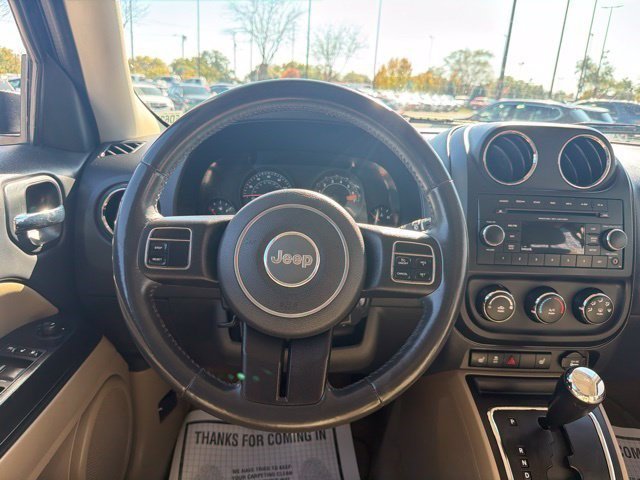 Used 2014 Rugged Brown Pearlcoat Jeep Latitude image 24