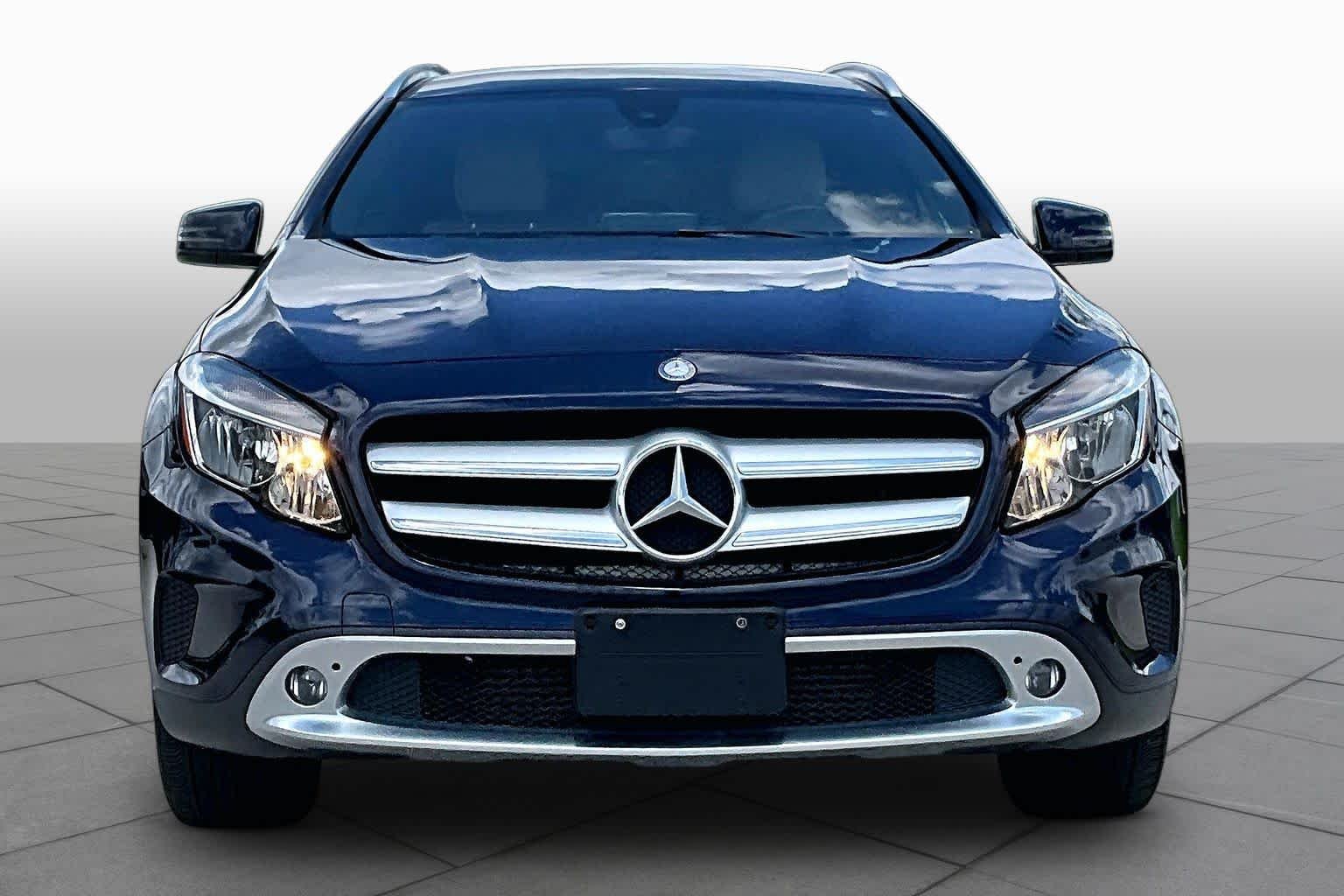 Used 2017 Lunar Blue Metallic Mercedes-Benz GLA 250 image 3