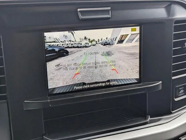 New 2025 Oxford White Ford F-350® XLT image 33