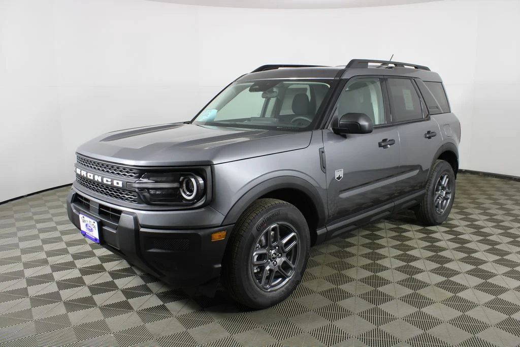New 2026 Carbonized Gray Metallic Ford Big Bend image 3