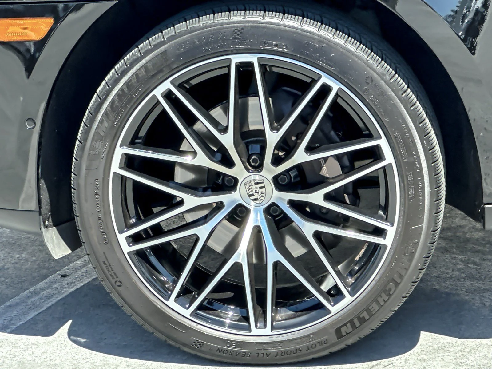Used 2023 Black Porsche  image 26