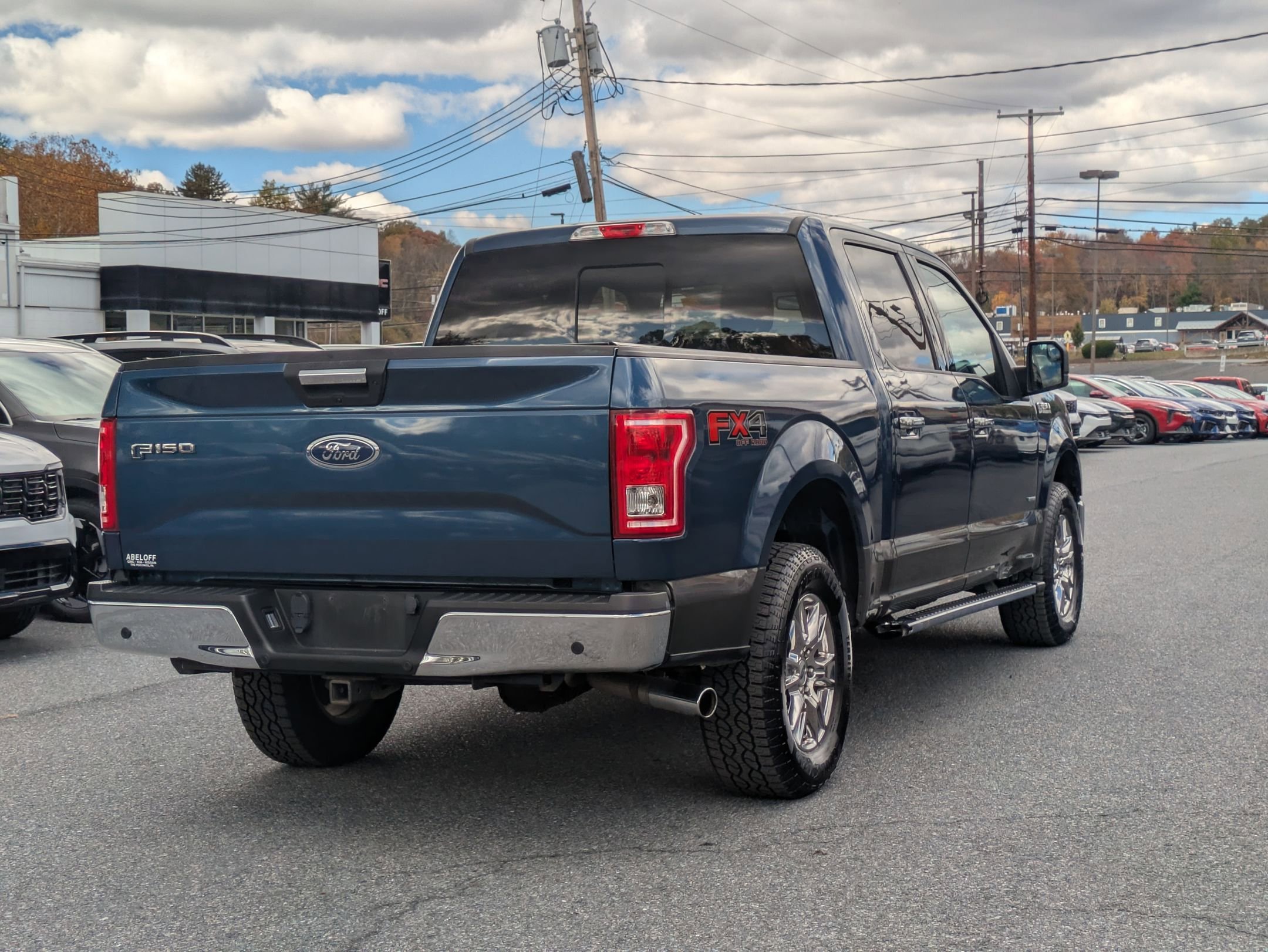 2017 Ford F-150 XLT photo 4