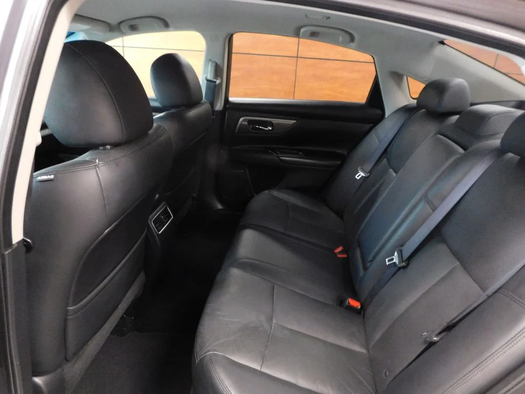 Used 2015 Gun Metallic Nissan 2.5 SL image 31