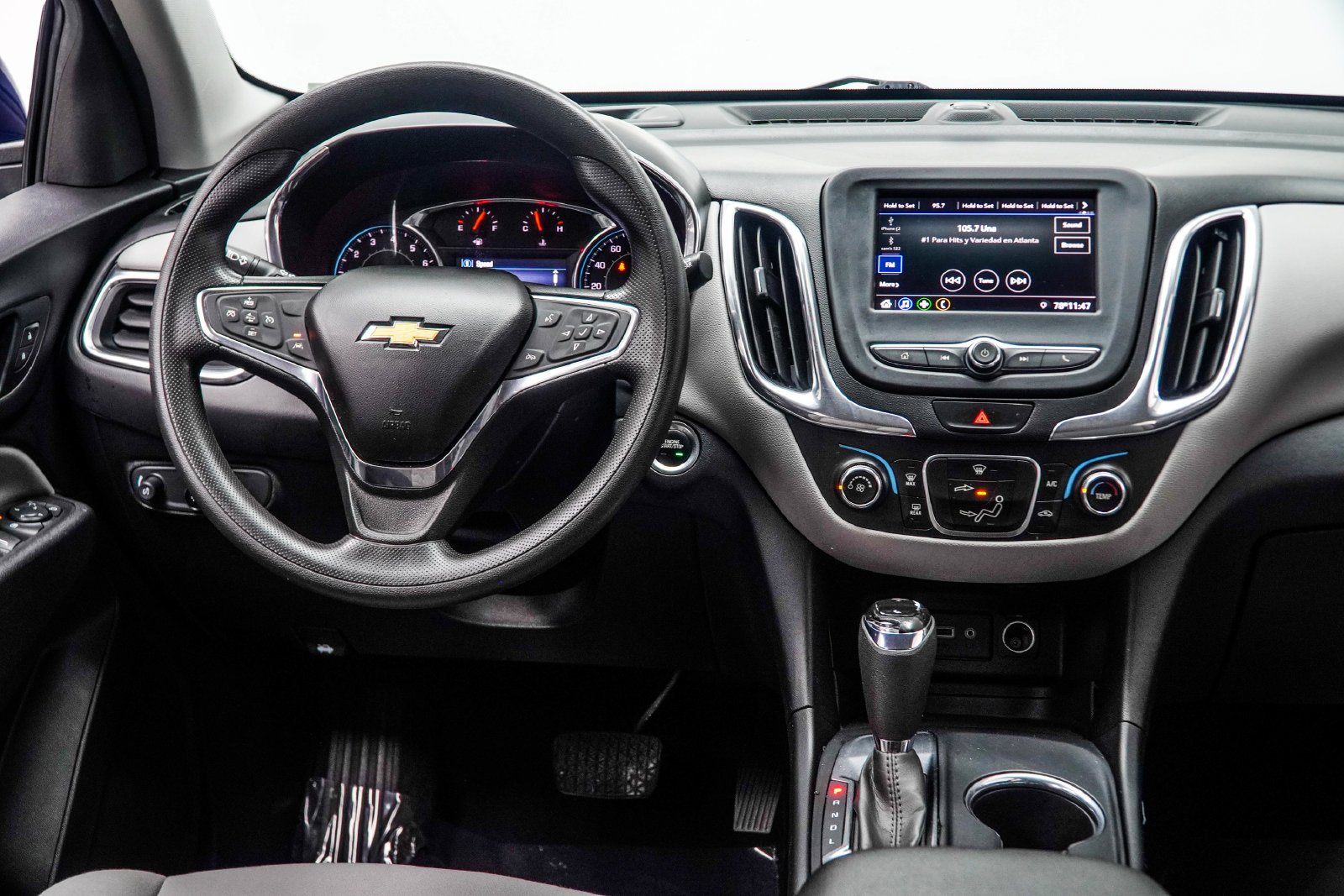 Used 2020 Blue Chevrolet LT image 17