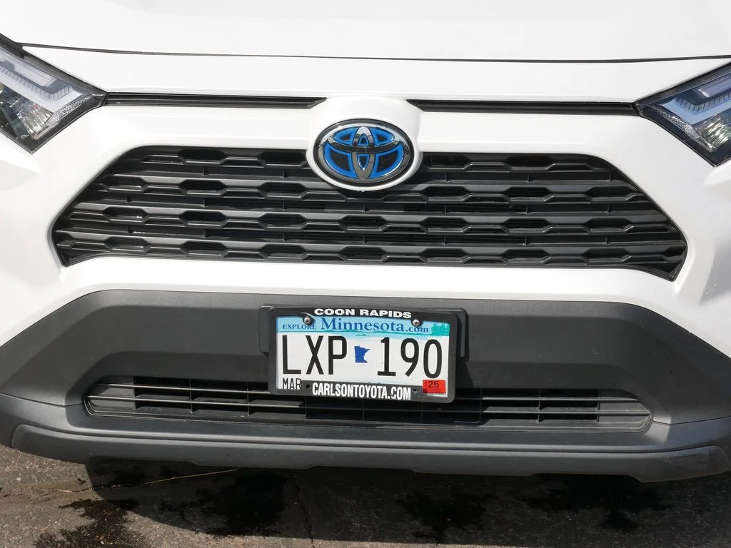 Certified Used 2024 Beige Toyota XLE Premium image 9