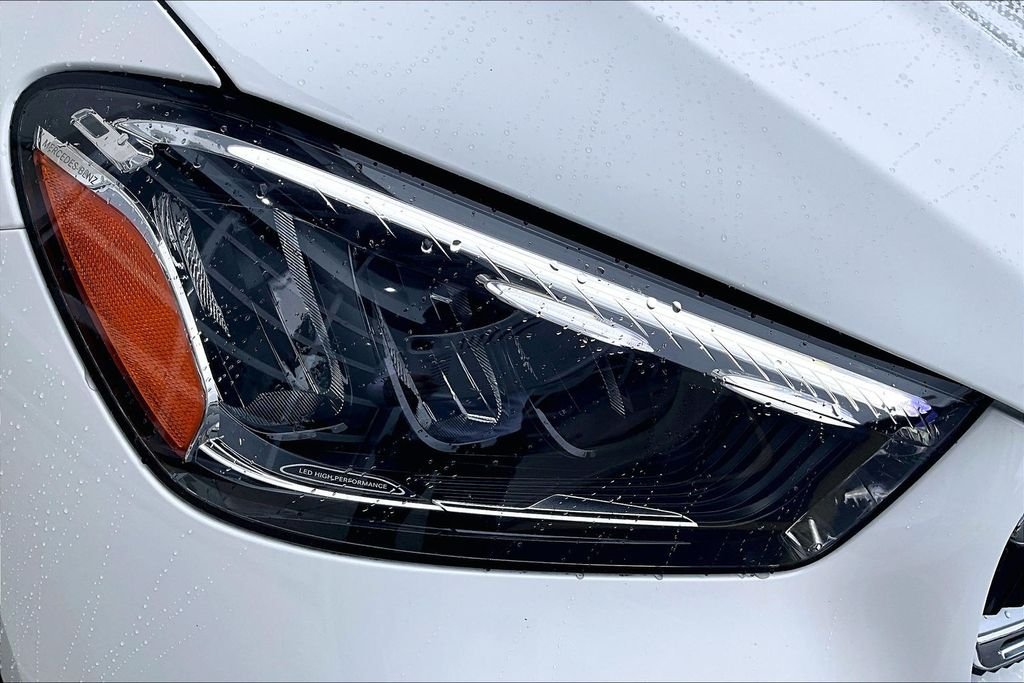 Certified Used 2025 White Mercedes-Benz GLE 350 image 31