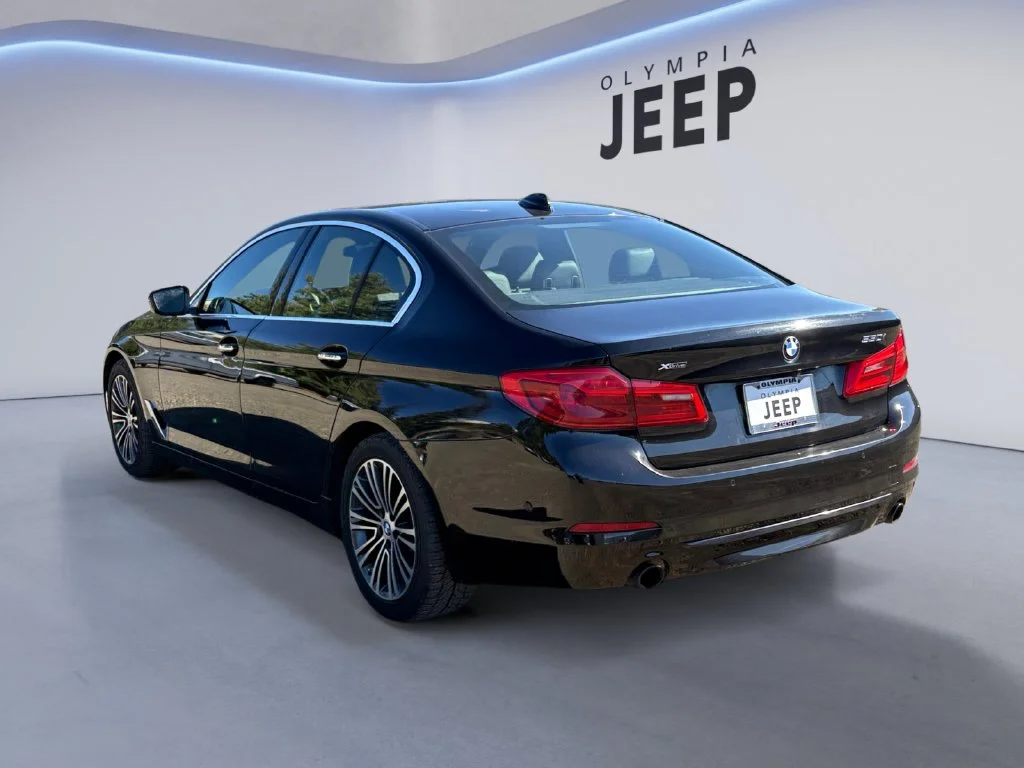 Used 2017 Black BMW 530i xDrive image 2