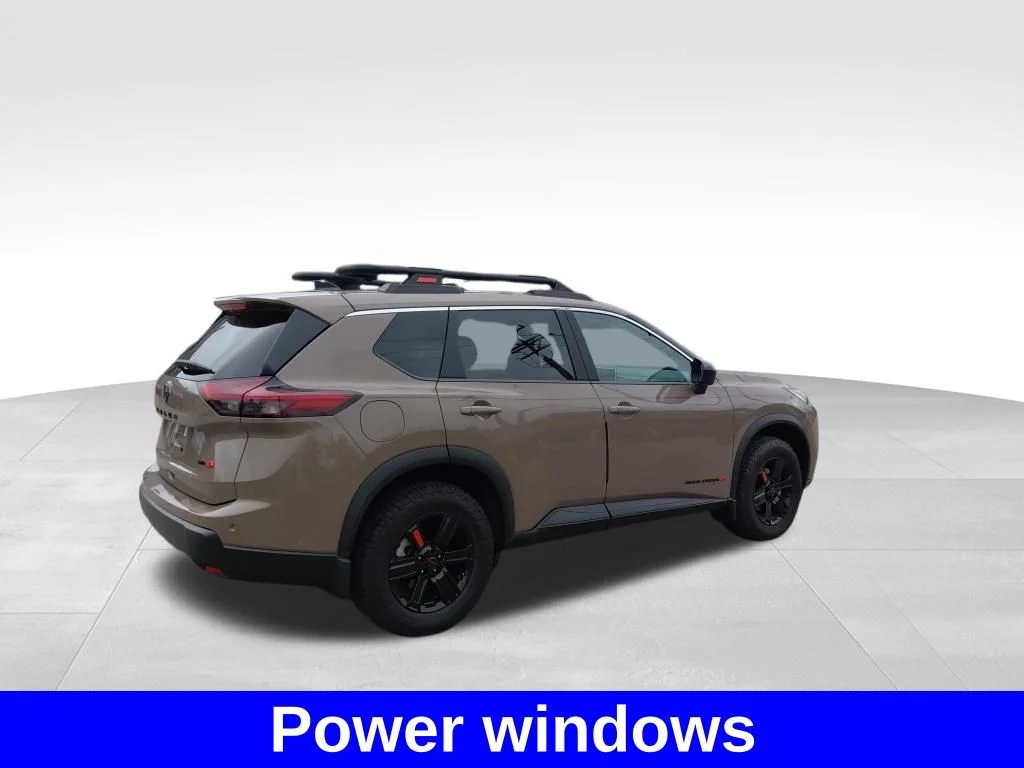 Used 2026  Nissan Rock Creek image 11