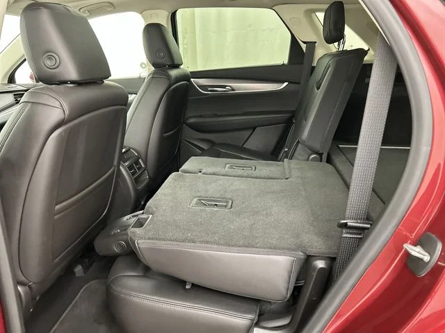 Used 2019 Red Cadillac Luxury image 29