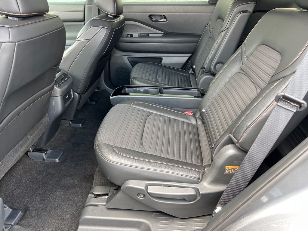 Used 2024 Gray Nissan Rock Creek image 23