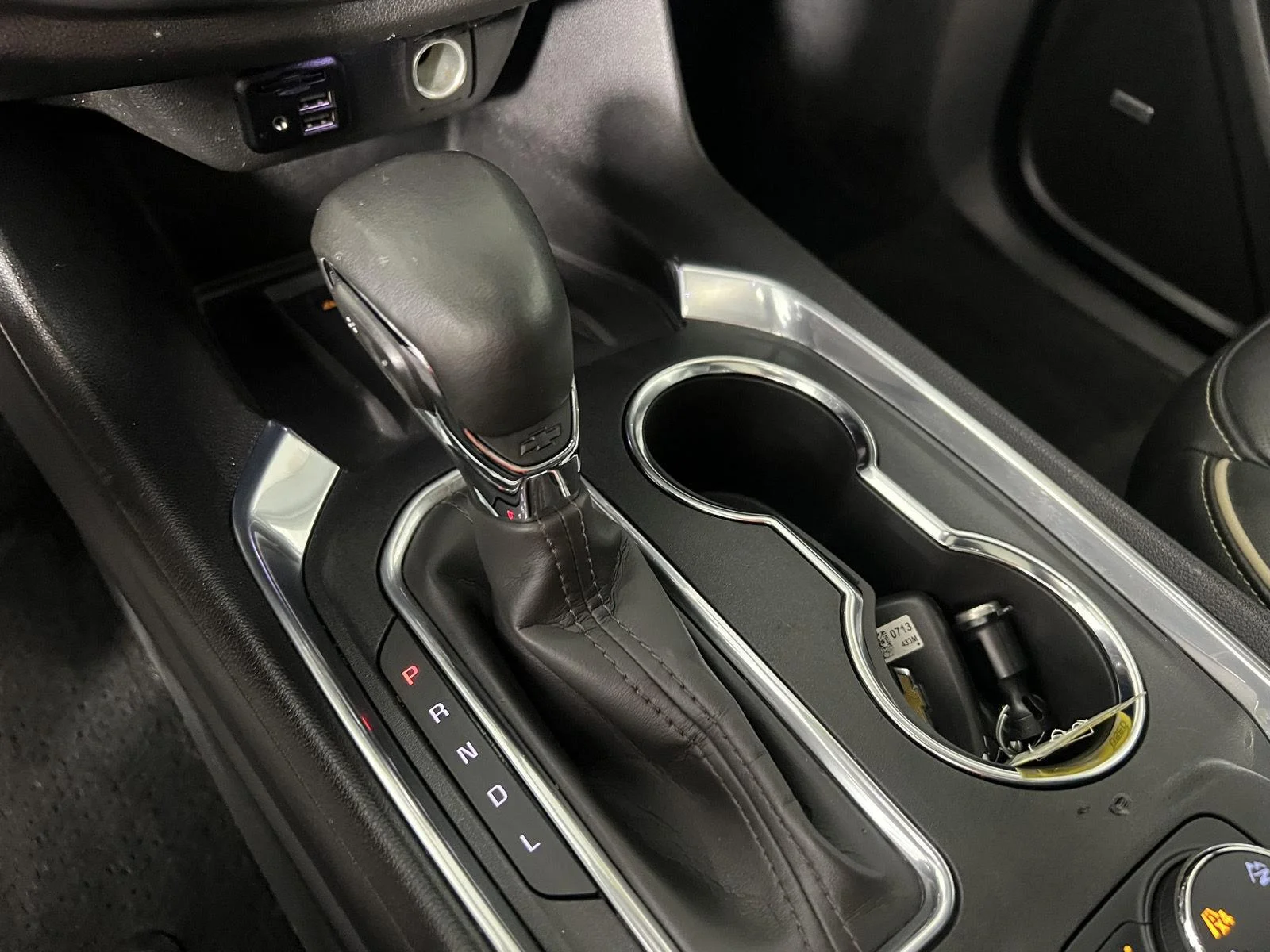 Used 2023 MOSAIC BLACK METALLIC Chevrolet Premier image 29