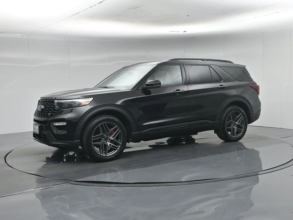Used 2023 Black Ford ST image 32