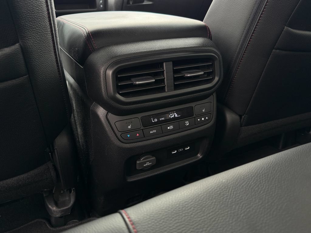 2024 Honda Ridgeline Black Edition - Photo 43