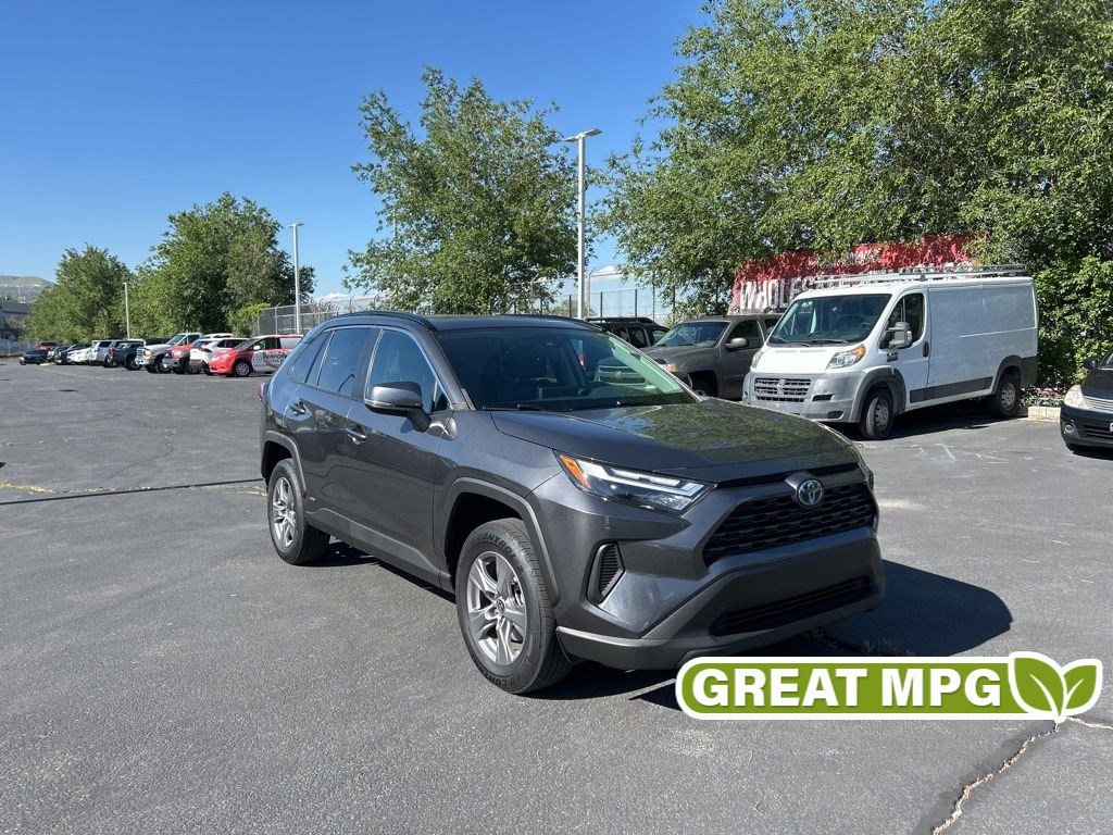 2022 Toyota RAV4 Hybrid XLE AWD's photo