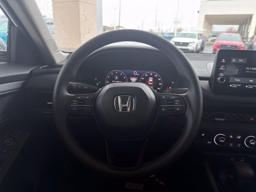 New 2026 Platinum White Pearl Honda SE image 13
