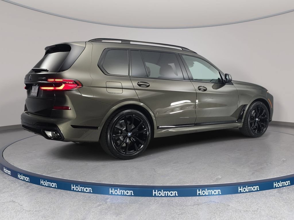 New 2027 Manhattan Green Metallic BMW xDrive40i image 5