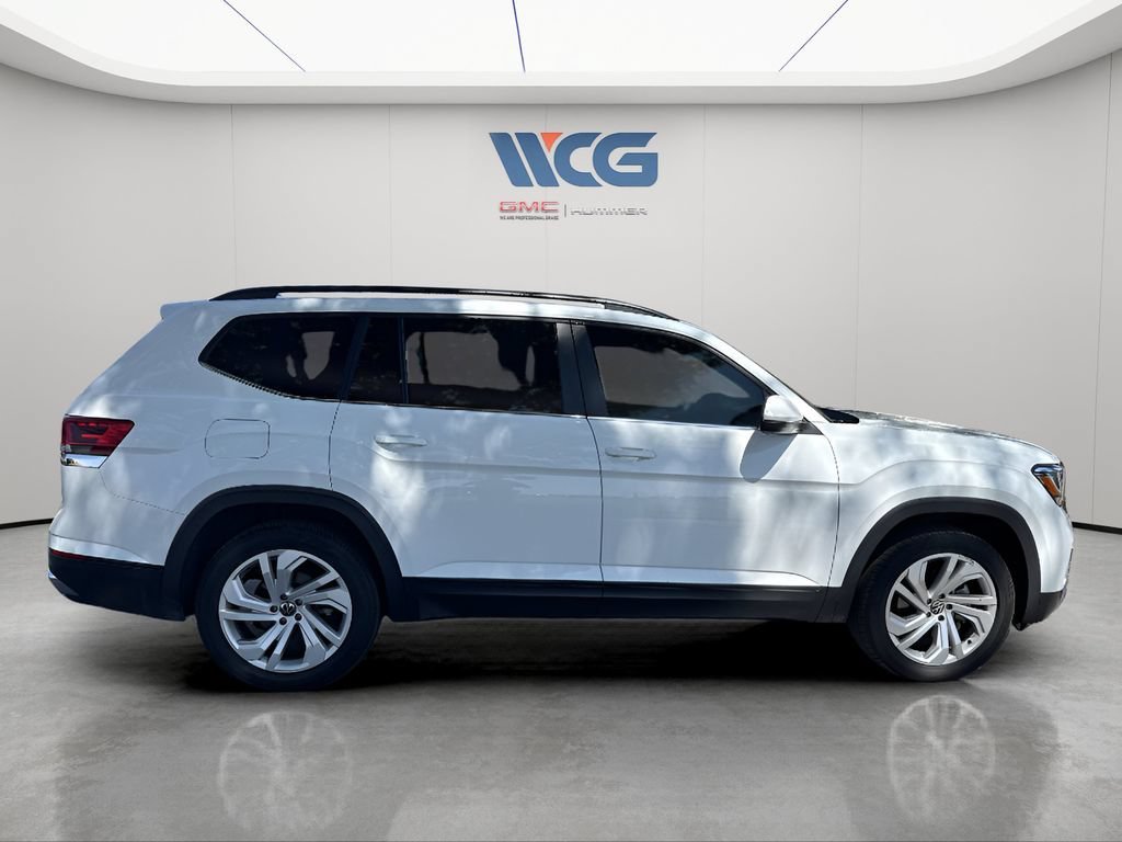 Used 2023 White Volkswagen 3.6L V6 SE w/Technology image 2
