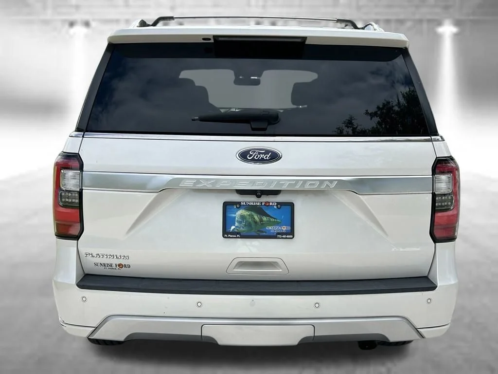 Certified Used 2019 White Platinum Clearcoat Metallic Ford Platinum image 6