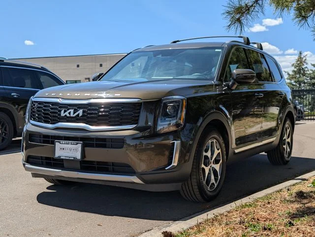 Used 2022 Moss Kia EX image 5