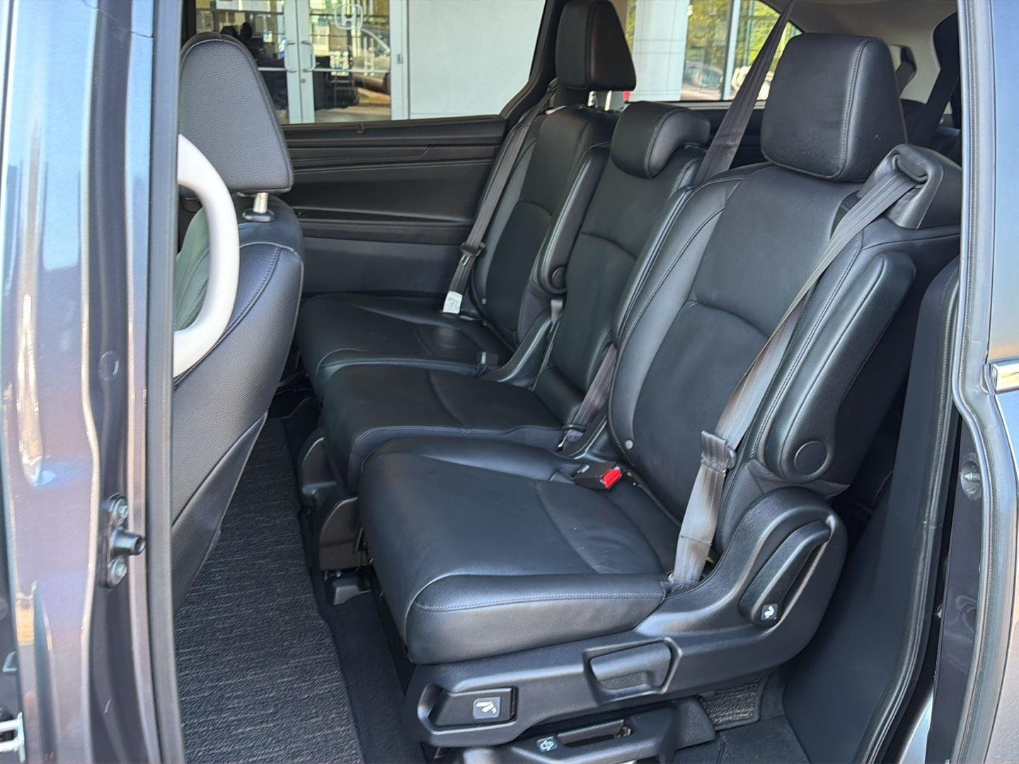 Used 2025  Honda EX-L image 11