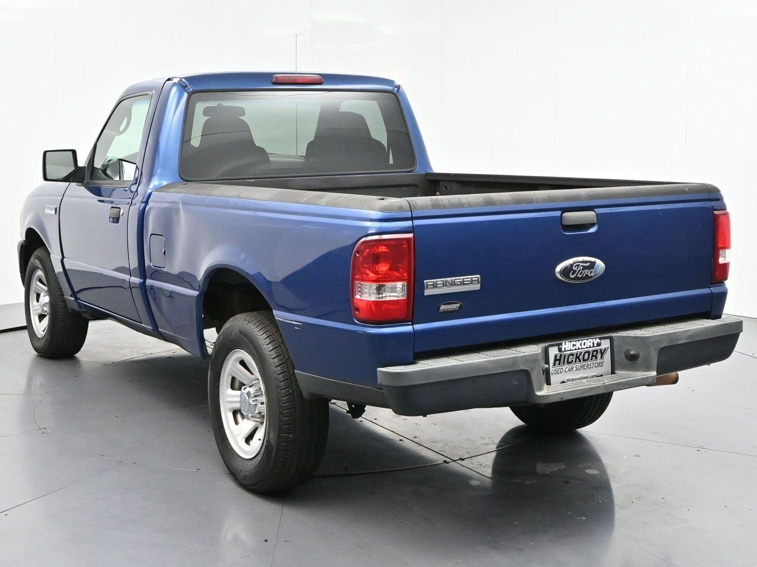 Used 2008  Ford XL image 5
