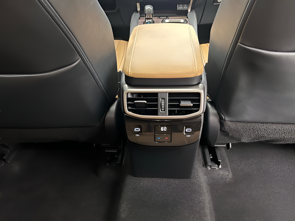 2023 Lexus RX 350 - Photo 20