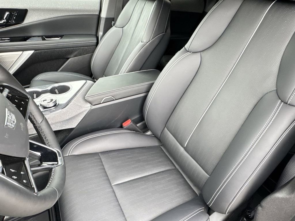 2026 Cadillac OPTIQ Premium Sport - Photo 11