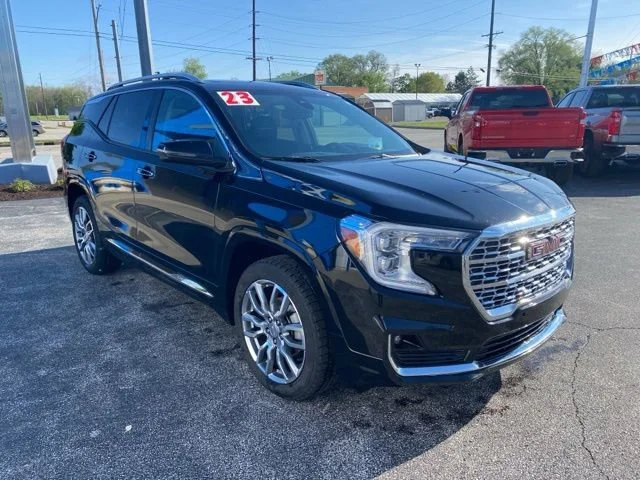 2023 GMC Terrain Denali - Photo 7