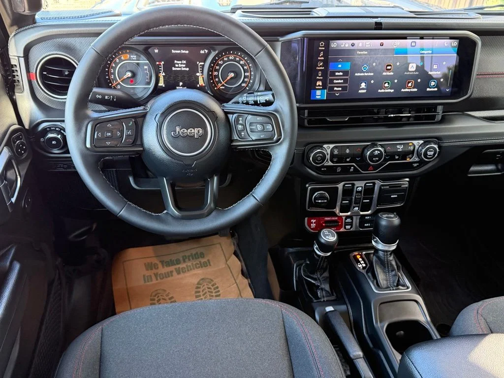 Used 2025 Black Jeep Rubicon image 17