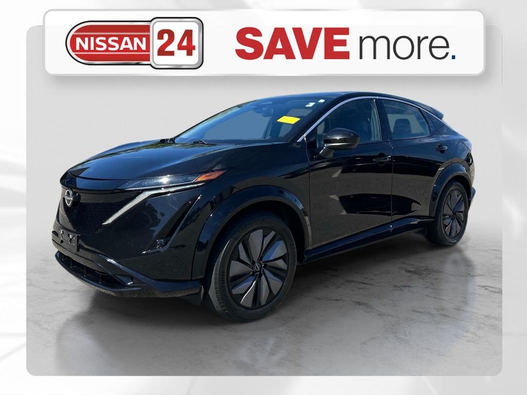 Used 2023 Black Nissan ENGAGE image 1