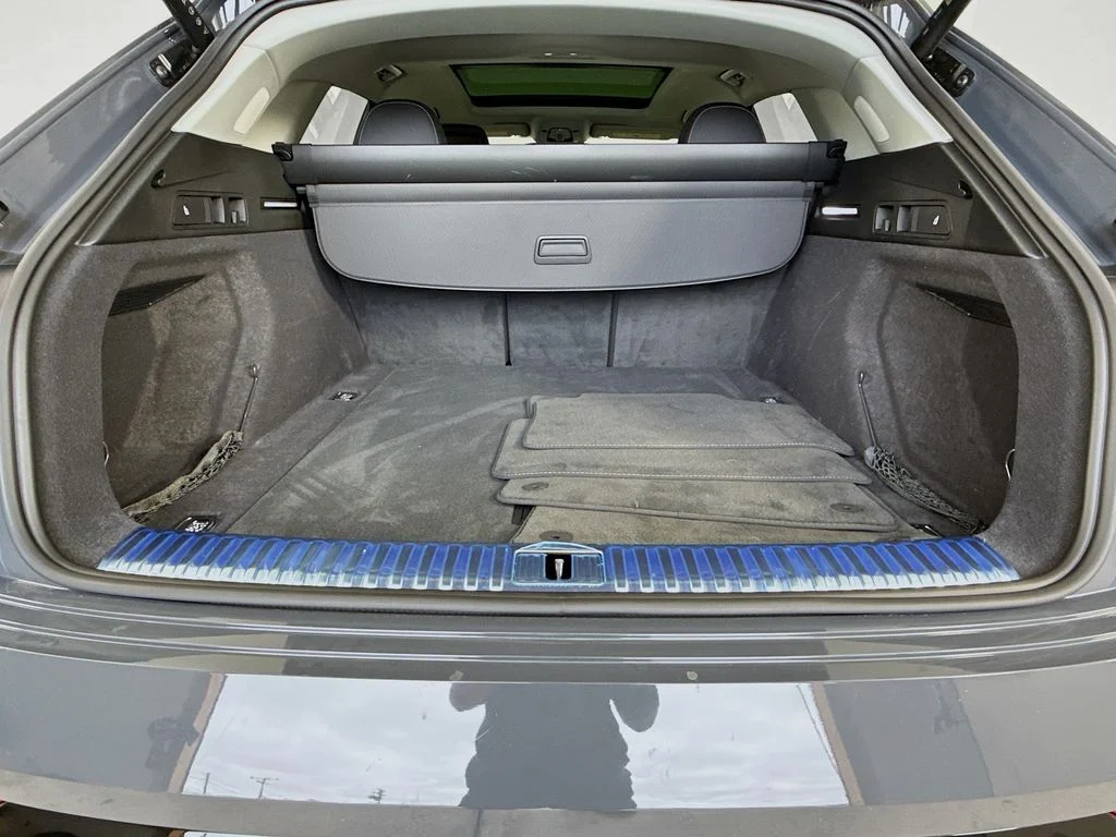 Used 2024 Gray Audi Premium Plus image 26