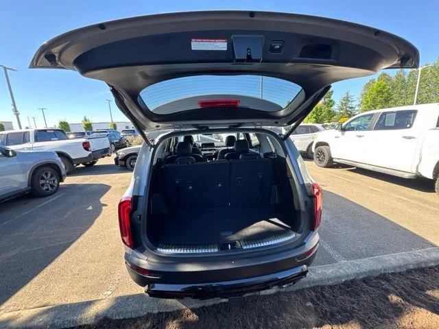 Used 2021 Wolf Gray Kia SX image 44