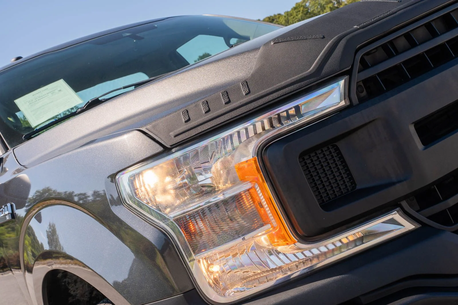 Used 2019 Gray Ford XL image 9
