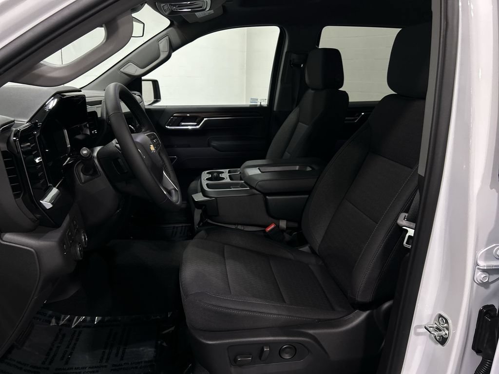 2026 Chevrolet Silverado 1500 LT - Photo 13