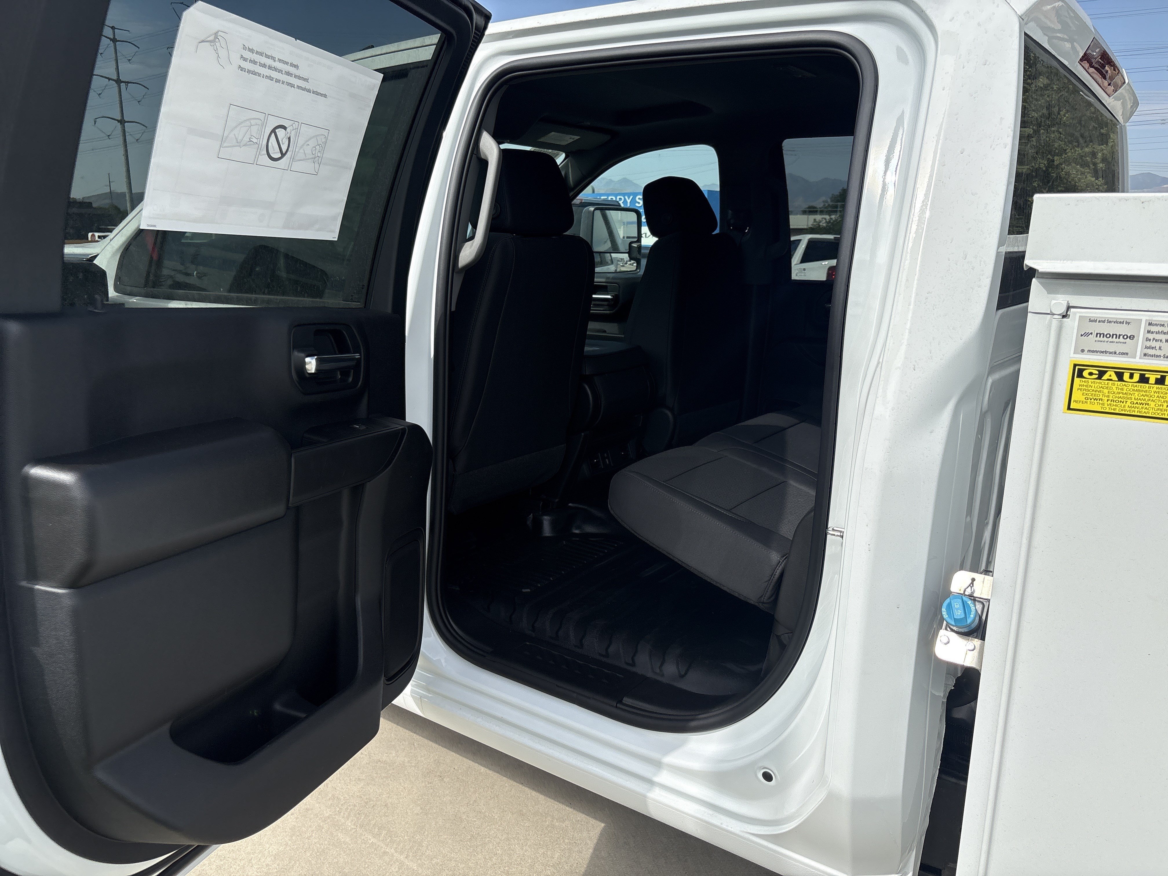 New 2026 Summit White GMC Pro image 12