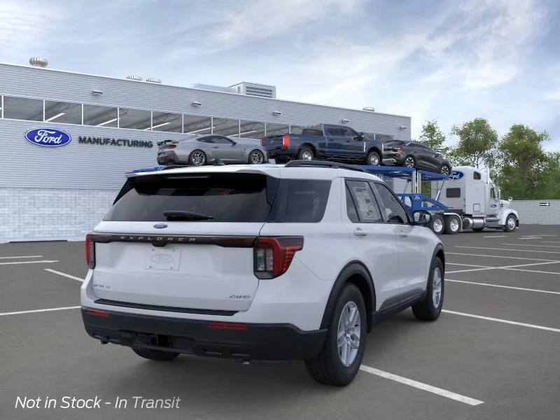 New 2026 Space White Metallic Ford Active image 8