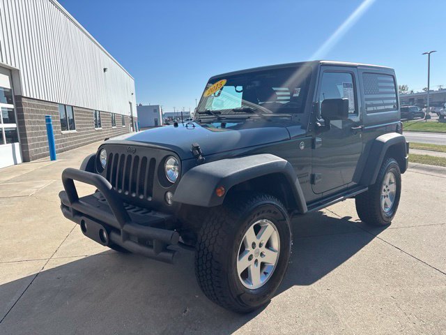 Used 2015 Anvil Clearcoat Jeep Sport image 3