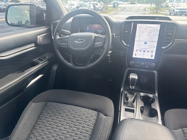 Used 2025 Beige Ford XLT image 20