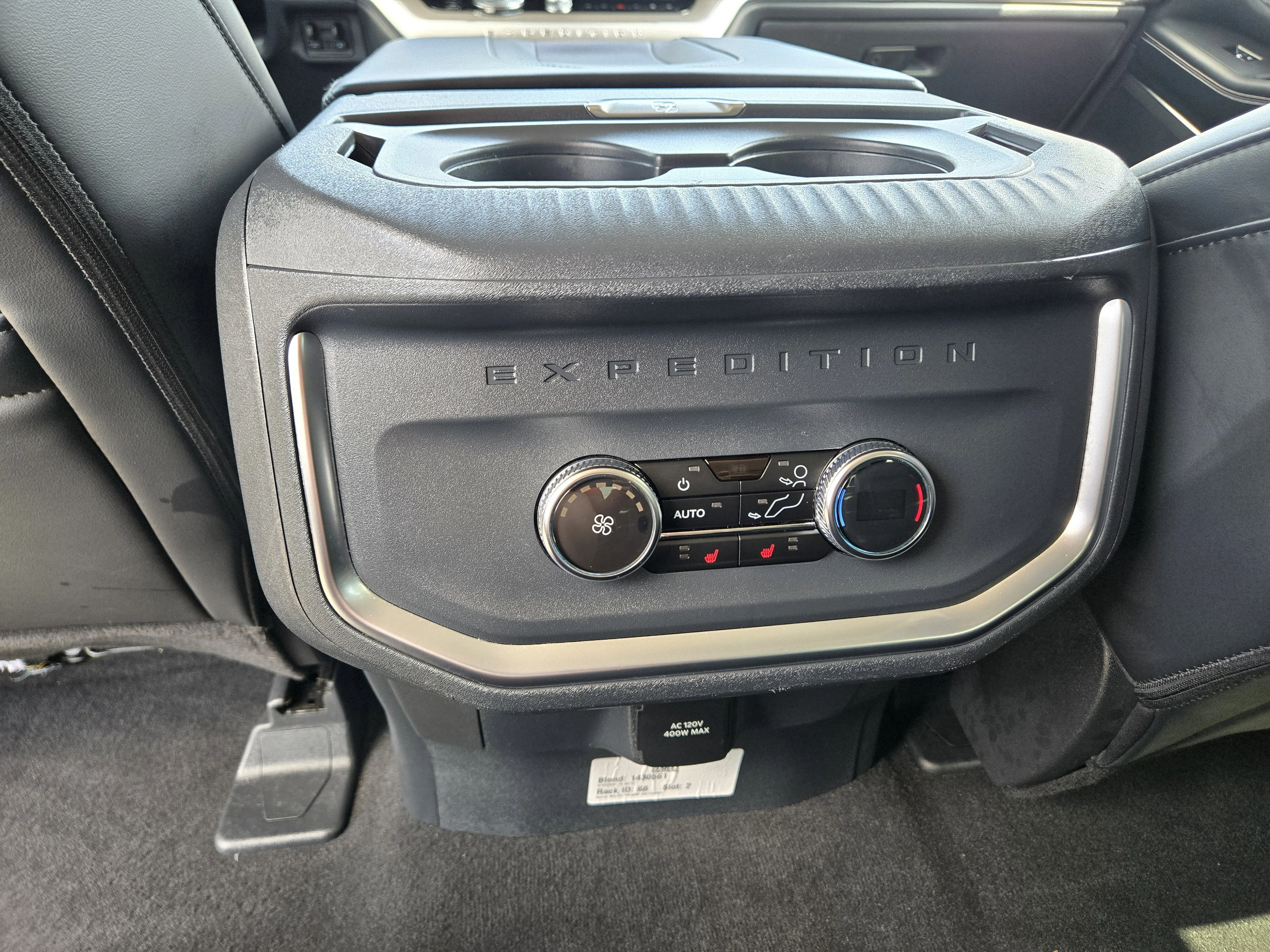Used 2025 Black Ford Platinum image 20