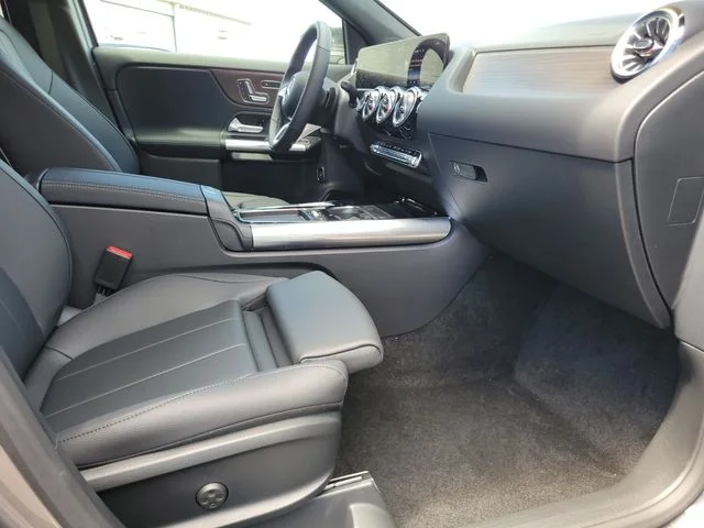 New 2026 Gray Mercedes-Benz GLA 250 image 11