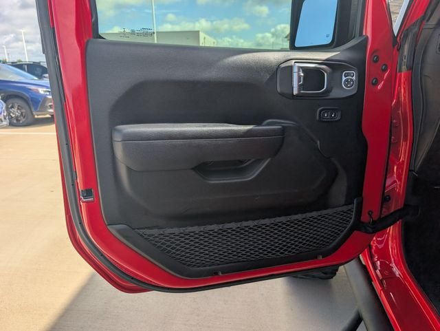 Used 2022 Red Jeep Unlimited Willys image 22