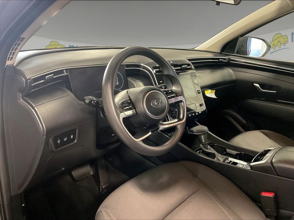 Used 2024 Hampton Gray Hyundai SEL image 8